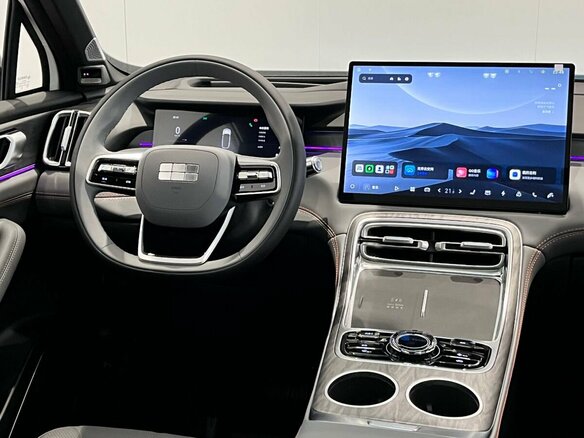 2026 Geely Galaxy M7, белый - вид 13