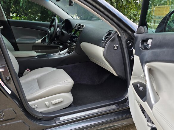 2008 Lexus IS 250 II, серый, 1350000 рублей - вид 16