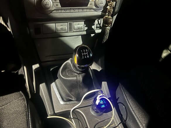 2010 Ford Focus II Рестайлинг, серебристый, 500000 рублей - вид 8