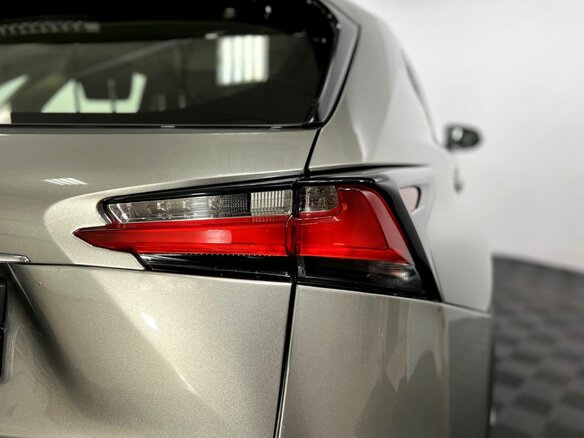2015 Lexus NX 200t I, серый, 2660000 рублей - вид 18