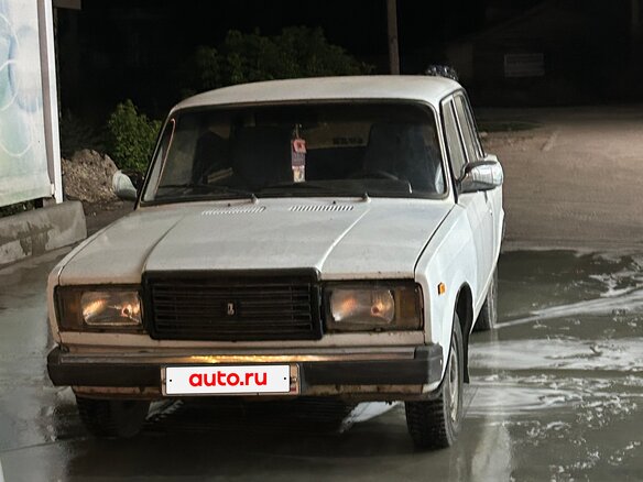 2002 Lada (ВАЗ) 2107, белый, 65000 рублей - вид 1