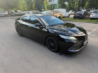 2018 Toyota Camry VIII (XV70), чёрный, 2600000 рублей, вид 2