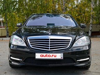 2011 Mercedes-Benz S-Класс 500 Long V (W221) Рестайлинг, чёрный, 1950000 рублей, вид 3