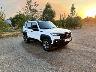 2026 Lada (ВАЗ) Niva Travel I Рестайлинг, белый, 1600000 рублей, вид 3