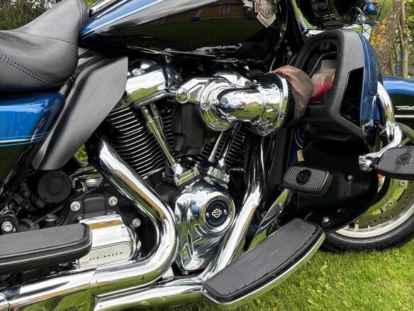 2018 Harley-Davidson Tri Glide, синий, 2550000 рублей - вид 10