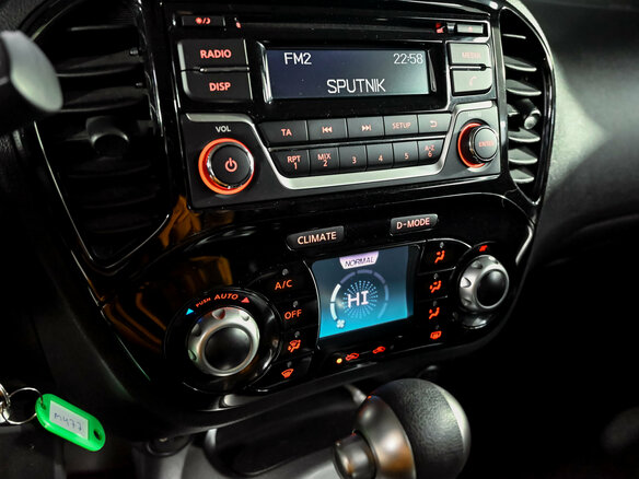 2015 Nissan Juke I Рестайлинг, белый, 1630000 рублей - вид 14