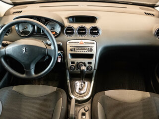 2010 Peugeot 308 I, чёрный, 700000 рублей, вид 5