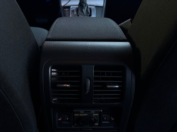 2011 Volkswagen Passat B7, чёрный, 1150000 рублей - вид 10