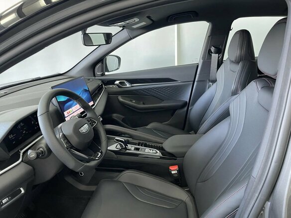 2026 Geely Coolray I Рестайлинг 2, серый, 2774990 рублей - вид 4