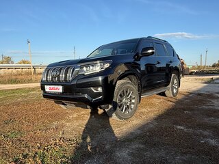 2020 Toyota Land Cruiser Prado 150 Series Рестайлинг 2, чёрный, 7000000 рублей, вид 1