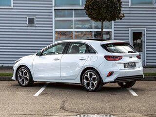 2019 Kia Ceed III, белый, 1325000 рублей, вид 4