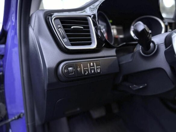2021 Kia Ceed III, синий, 1900000 рублей - вид 13