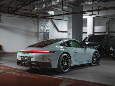 2025 Porsche 911 Carrera GTS VIII (992) Рестайлинг, зелёный, 23900000 рублей, вид 4