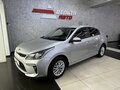 2018 Kia Rio IV, серебристый, 1465000 рублей