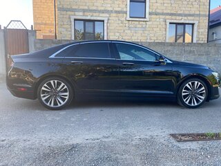 2020 Lincoln MKZ II Рестайлинг, чёрный, 2650000 рублей, вид 4