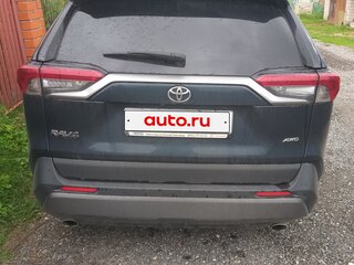 2020 Toyota RAV4 V (XA50), чёрный, 3350000 рублей, вид 3