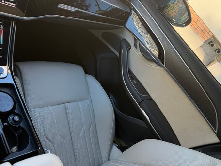2022 Audi A8 Long 50 TDI IV (D5) Рестайлинг, чёрный, 12500000 рублей, вид 4