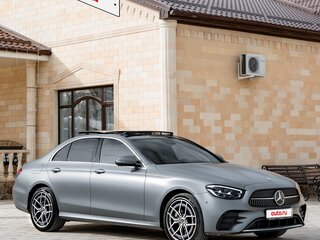 2021 Mercedes-Benz E-Класс 350 d V (W213, S213, C238) Рестайлинг, серый, 6350000 рублей, вид 3