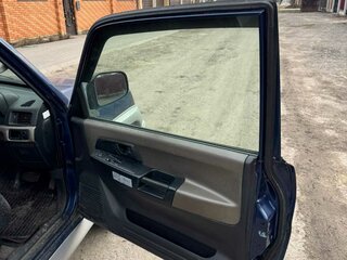 1998 Mitsubishi Pajero iO, синий, 460000 рублей, вид 2