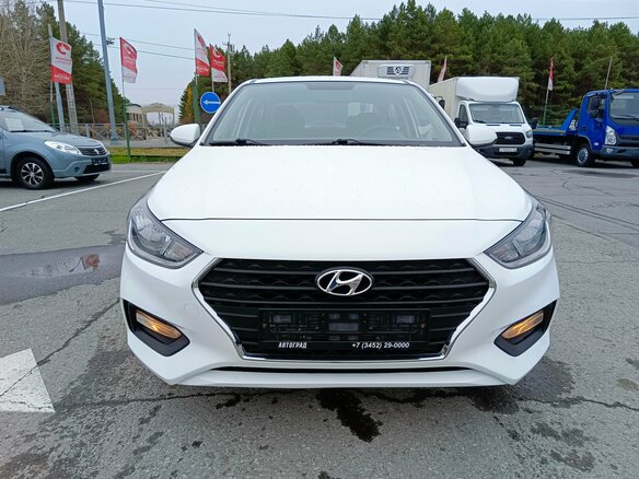 2019 Hyundai Solaris II, белый, 1364995 рублей - вид 1