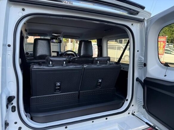 2022 Suzuki Jimny Sierra IV, белый - вид 23