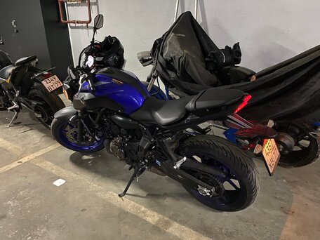 2021 Yamaha MT-07 (FZ-07), синий, 790000 рублей, вид 4