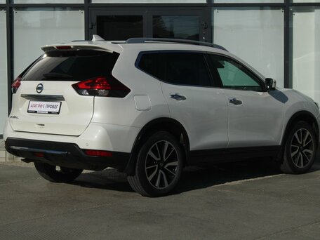 2020 Nissan X-Trail III Рестайлинг, белый, 2655000 рублей, вид 5