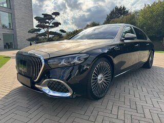 2026 Mercedes-Benz Maybach S-Класс 580 II (Z223) Рестайлинг, чёрный, 40500000 рублей, вид 5