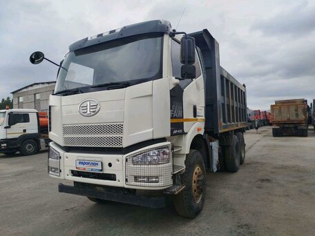 2022 FAW J6 CA3250, белый, 3474000 рублей, вид 1