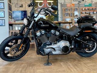 2025 Harley-Davidson Street Bob, чёрный, 2290000 рублей, вид 1
