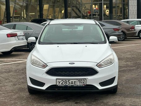 2016 Ford Focus III Рестайлинг, белый, 879000 рублей, вид 2