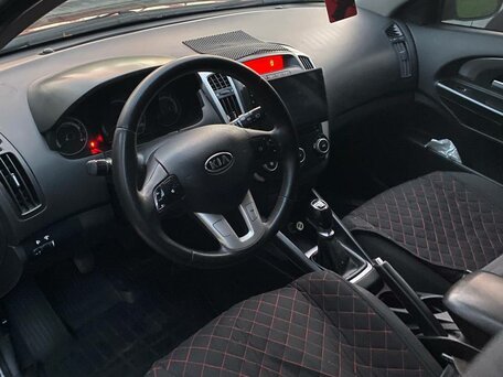 2012 Kia Ceed I Рестайлинг, красный, 583000 рублей, вид 5
