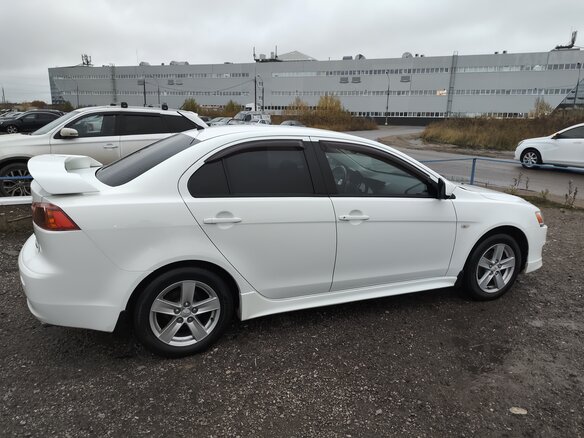 2008 Mitsubishi Lancer X, белый, 790000 рублей - вид 3
