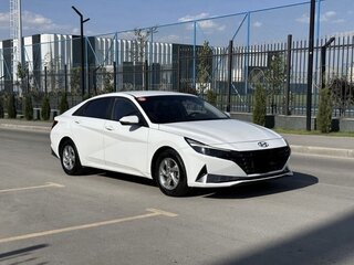 2022 Hyundai Avante VII, белый, 1650066 рублей, вид 2