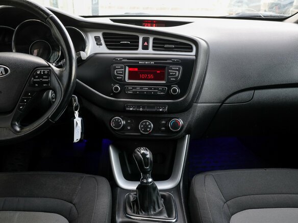 2014 Kia Ceed II, чёрный - вид 13
