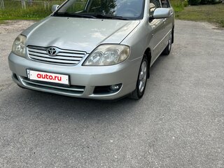 2005 Toyota Corolla IX (E120, E130) Рестайлинг, серебристый, 300000 рублей, вид 1