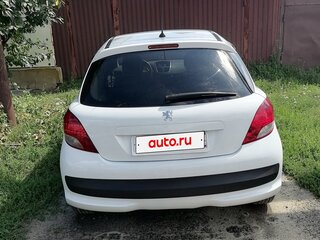 2010 Peugeot 207 I Рестайлинг, белый, 500000 рублей, вид 5
