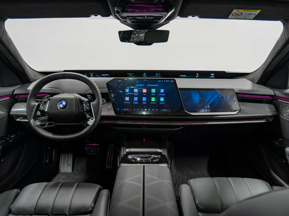 2026 BMW 7 серии 740 xDrive VII (G70) Рестайлинг, синий, 24690000 рублей - вид 15