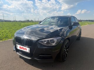 2011 BMW 1 серии 118i II (F20/F21), чёрный, 900000 рублей, вид 2