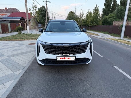 2024 Geely Atlas II, белый, 2290000 рублей, вид 4