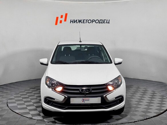 2023 Lada (ВАЗ) Granta I Рестайлинг, белый, 765000 рублей - вид 2