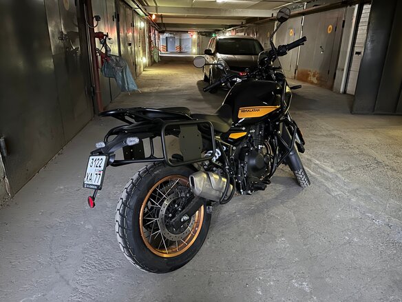 2025 Royal Enfield Himalayan, чёрный, 550000 рублей - вид 1