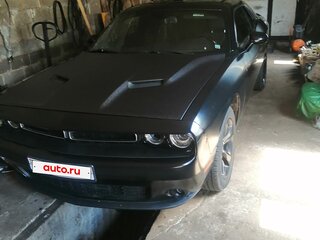 2017 Dodge Challenger III Рестайлинг 2, чёрный, 1900000 рублей, вид 3