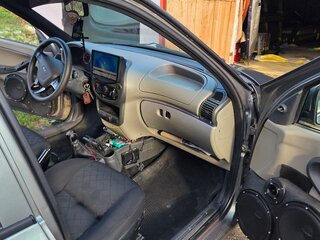 2011 Lada (ВАЗ) Kalina I, серый, 320000 рублей, вид 5