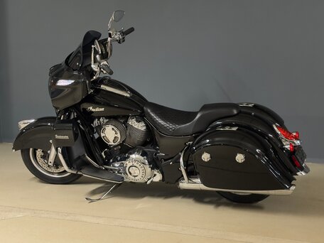 2020 Indian Roadmaster, чёрный, 1199000 рублей, вид 3
