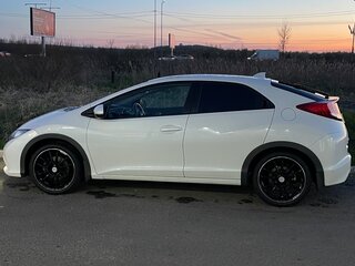 2012 Honda Civic IX, белый, 950000 рублей, вид 1