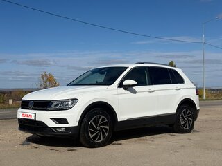 2018 Volkswagen Tiguan II, белый, 1990000 рублей, вид 1