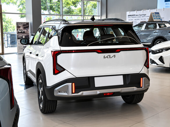2026 Kia Seltos II China Market, белый, 2780911 рублей - вид 6
