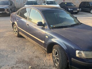 2000 Volkswagen Passat B5, синий, 200000 рублей, вид 2