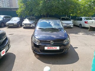 2013 Volkswagen Polo V, чёрный, 999999 рублей, вид 4